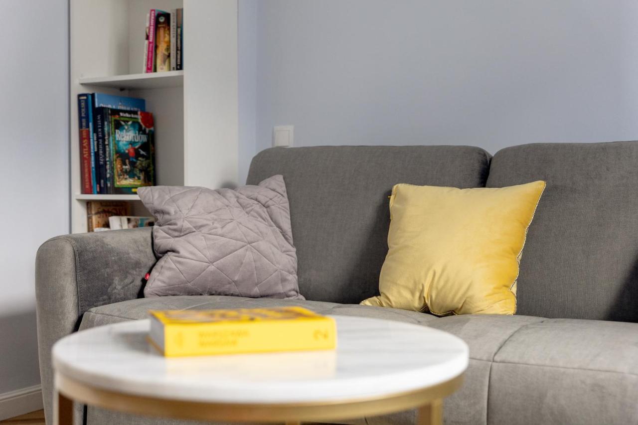 Metro Politechnika Cosy Apartment ワルシャワ エクステリア 写真